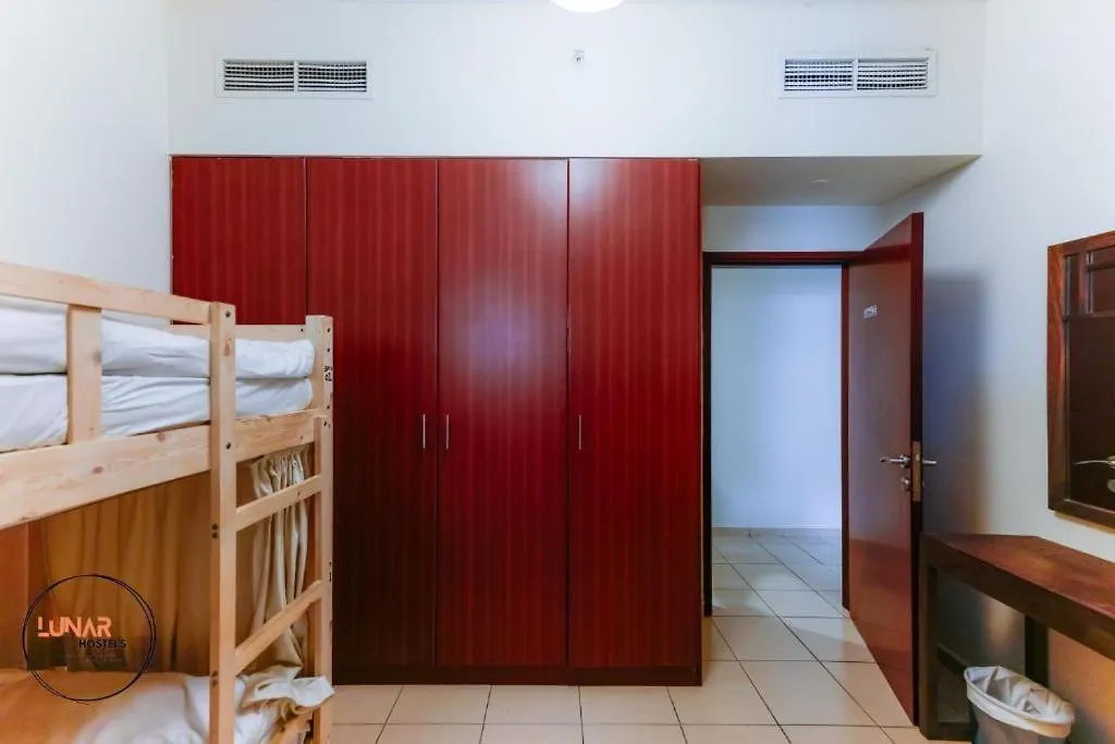Lunar Beach View Hostel Dubai